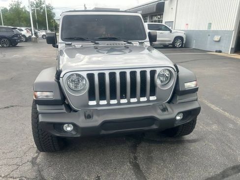 Used 2020 Jeep Wrangler Unlimited Sport AWD/4WD image 4