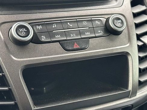 Used 2022 Ford Transit Connect XL image 24