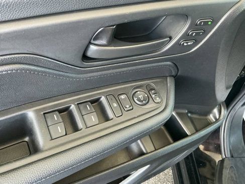 Used 2025 Honda Odyssey Sport-L image 16