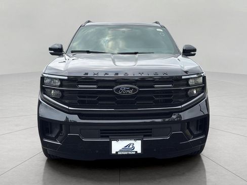 Used 2026 Ford Expedition Platinum w/ Stealth Performance Package AWD/4WD image 5