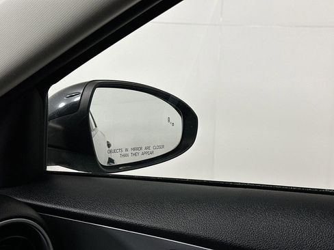 Used 2023 Kia Forte LXS w/ LXS Technology Package image 23