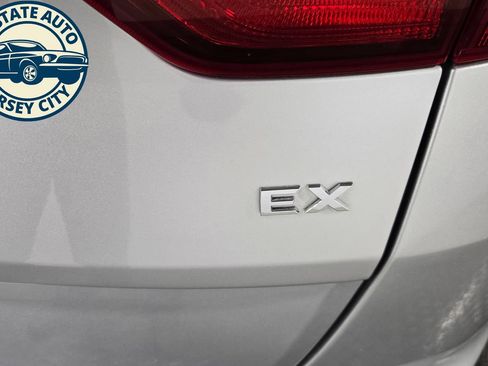 Used 2019 Kia Sportage EX FWD image 31