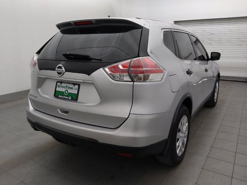 Used 2016 Nissan Rogue S FWD image 9