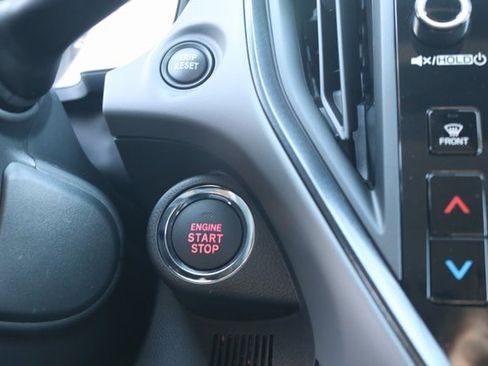 Used 2025 Subaru Crosstrek 2.5i Limited w/ Crosstrek Mirror Package image 35