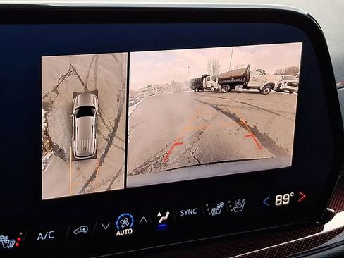 Used 2025 Chevrolet Traverse RS w/ LPO, Floor Liner Package image 24