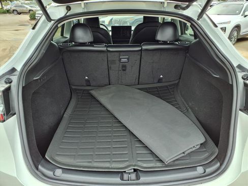 Used 2023 Tesla Model Y Long Range image 18