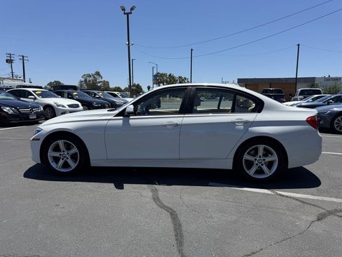 Used 2014 BMW 328i Sedan RWD image 6