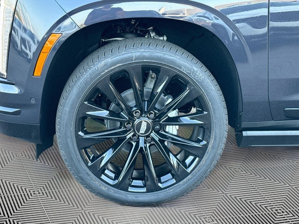 New 2026 Cadillac Escalade Platinum Sport w/ LPO, ONYX Package AWD/4WD image 10