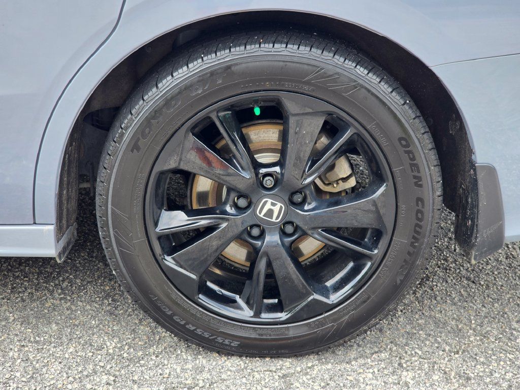 Used 2023 Honda Odyssey Sport image 25