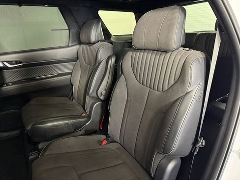 Certified 2025 Hyundai Palisade Calligraphy AWD/4WD image 38