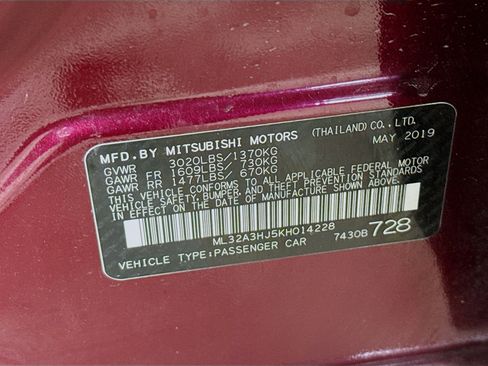 Used 2019 Mitsubishi Mirage ES image 36