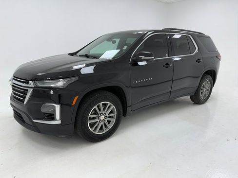 Used 2023 Chevrolet Traverse LT image 5