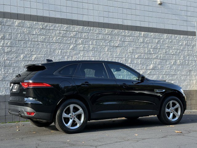 Used 2017 Jaguar F-PACE Premium AWD/4WD image 17