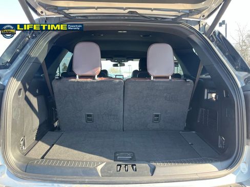 Used 2021 Ford Explorer Platinum w/ Equipment Group 601A image 14