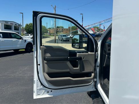 Used 2021 Ford F350 XL w/ Power Equipment Group RWD image 11
