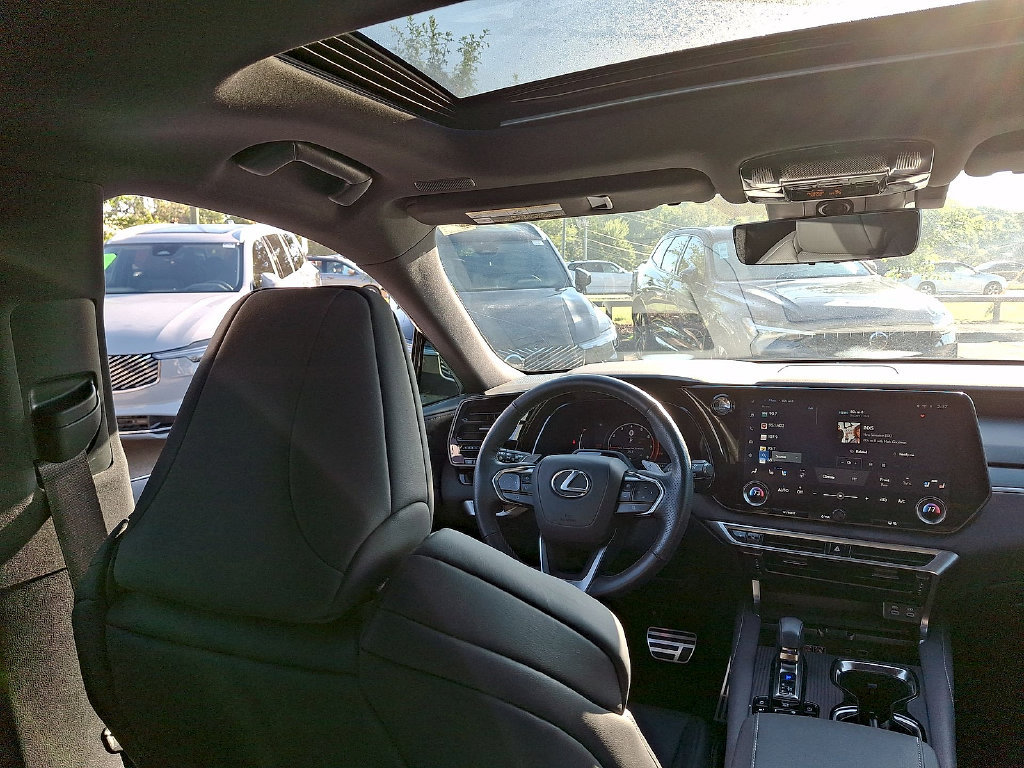 Used 2024 Lexus RX 350 F Sport w/ Convenience Package AWD/4WD image 15