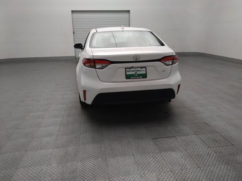 Used 2024 Toyota Corolla LE FWD image 6