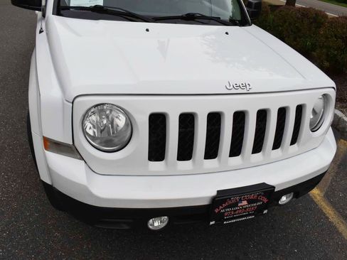 Used 2014 Jeep Patriot High Altitude FWD image 55
