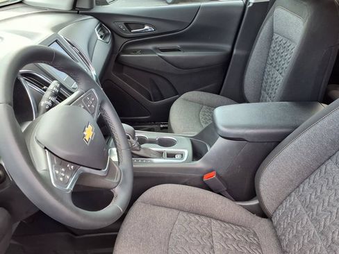 Used 2023 Chevrolet Equinox LT FWD image 16