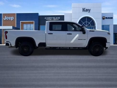Used 2024 Chevrolet Silverado 3500 LT w/ Z71 Sport Edition AWD/4WD image 7