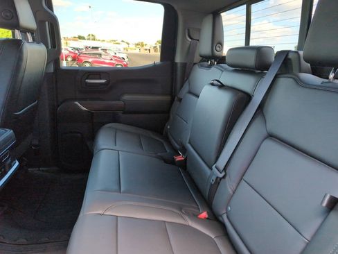 Used 2019 GMC Sierra 1500 SLT w/ SLT Premium Package image 12