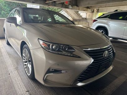 Used 2017 Lexus ES 350