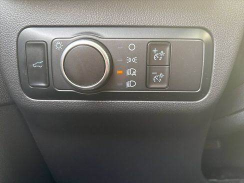Used 2023 Ford Escape ST-Line w/ Tech Pack #1 AWD/4WD image 16