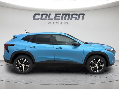 New 2026 Chevrolet Trax RS FWD image 6