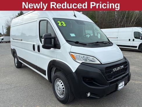 Used 2025 RAM ProMaster 2500 w/ Convenience Group FWD image 1