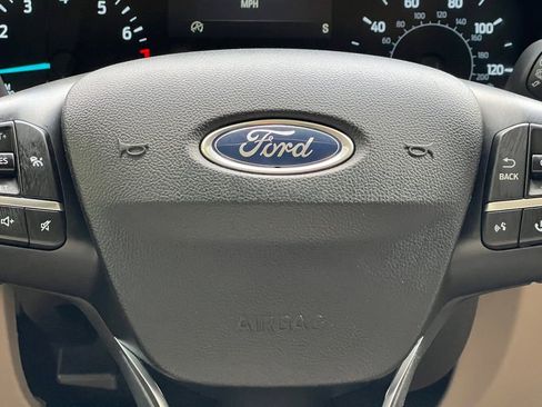 Used 2020 Ford Escape SEL FWD image 5