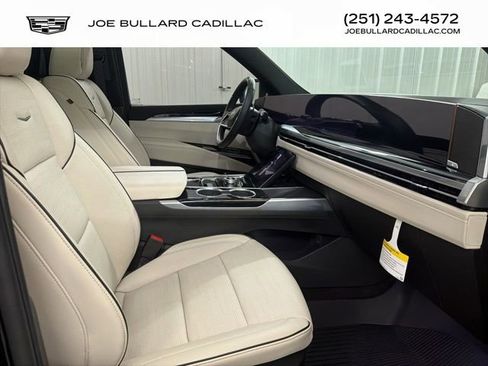 New 2026 Cadillac Escalade Sport w/ Touring Package AWD/4WD image 28