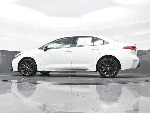Used 2024 Toyota Corolla SE FWD image 28
