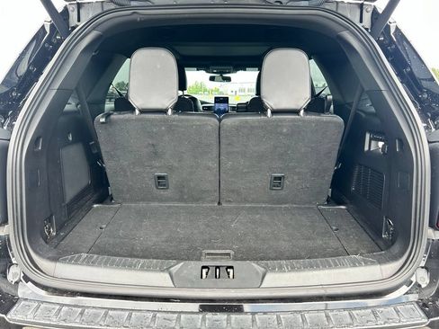 Used 2021 Ford Explorer ST w/ Equipment Group 401A AWD/4WD image 30