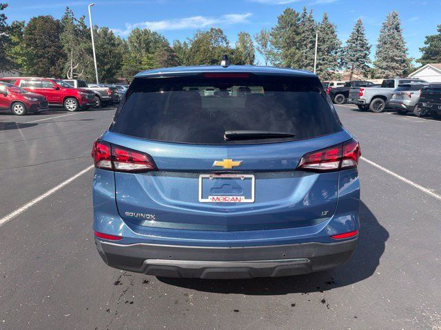 Used 2024 Chevrolet Equinox LT FWD image 7