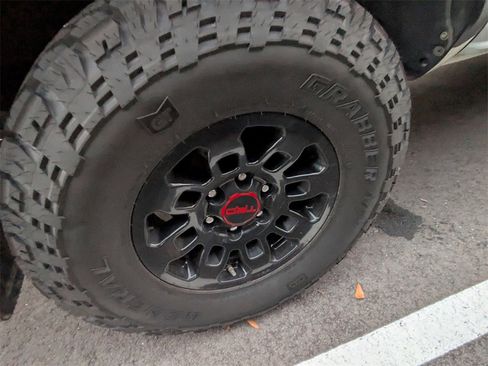 Used 2019 Toyota Tacoma TRD Pro image 9