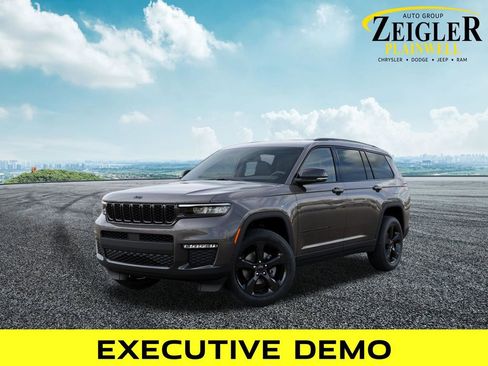 New 2025 Jeep Grand Cherokee L Limited w/ Black Appearance Package AWD/4WD image 1