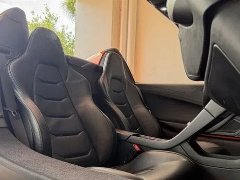 Used 2015 McLaren 650S Spider RWD image 31