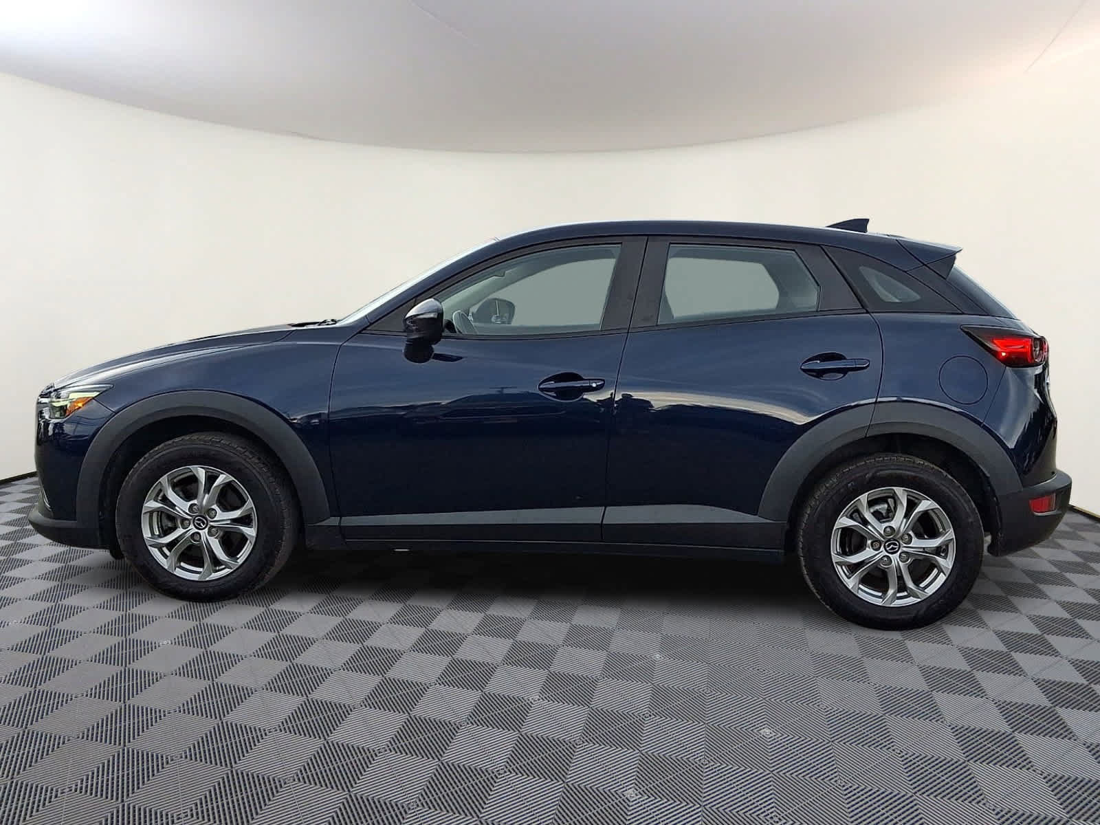 Used 2021 MAZDA CX-3 Sport AWD/4WD image 8
