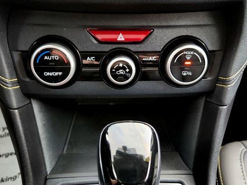 Used 2021 Subaru Crosstrek 2.5i Sport w/ Moonroof Package AWD/4WD image 31