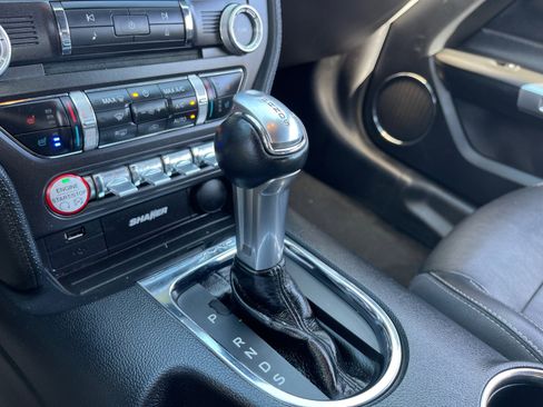 Used 2017 Ford Mustang GT Premium image 15