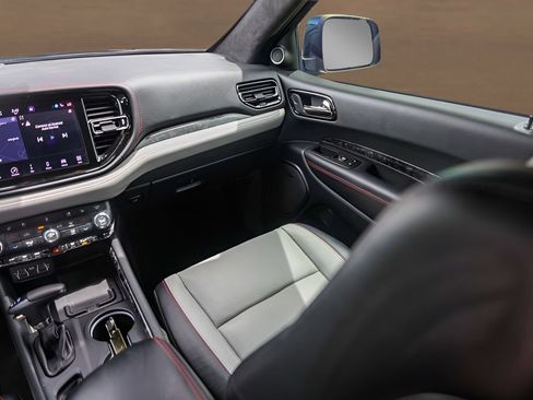 Used 2023 Dodge Durango R/T AWD/4WD image 28
