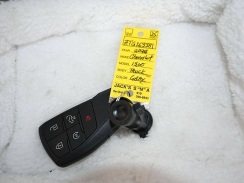 Used 2026 Chevrolet Silverado 1500 LT Trail Boss w/ Safety Package AWD/4WD image 21