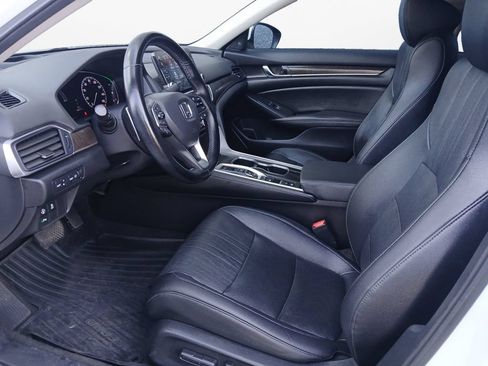 Used 2020 Honda Accord Touring image 19