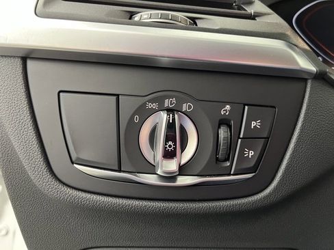 Used 2024 BMW X3 xDrive30i w/ Convenience Package image 18