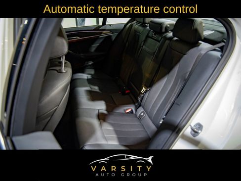 Used 2022 BMW 530i xDrive 530i xDrive w/ Convenience Package image 13