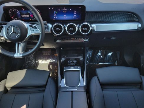 Certified 2026 Mercedes-Benz GLB 250 image 17