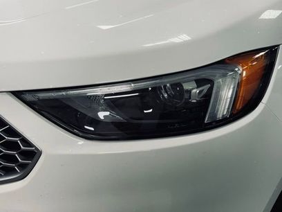 Used 2024 Ford Edge SEL