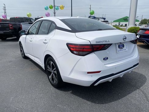 Used 2023 Nissan Sentra SV FWD image 5