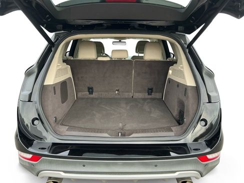 Used 2018 Lincoln MKC Premiere FWD image 24