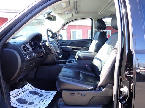 Used 2012 Chevrolet Silverado 2500 LTZ w/ LTZ Plus Package image 8